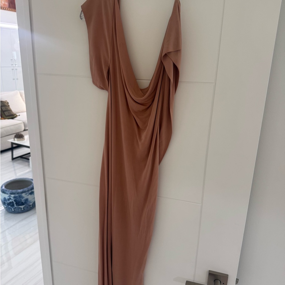 Elegant Tan Evening Gown